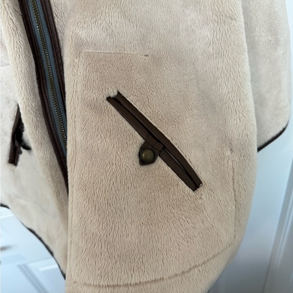 Anthropologie Gray and Cream Hooded Cape - Picture 6 of 13